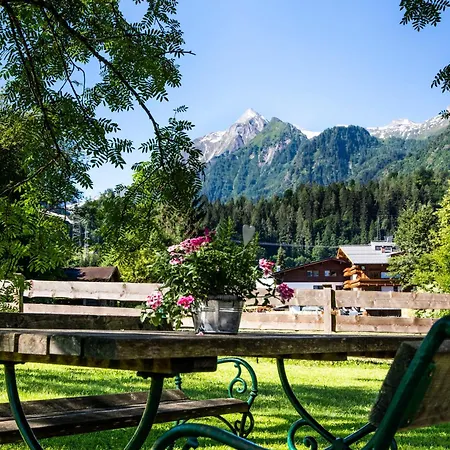 Lägenhet Muehle - Including Summercard, Sauna, Kaprun's Largest Private Garden With Panoramic View *